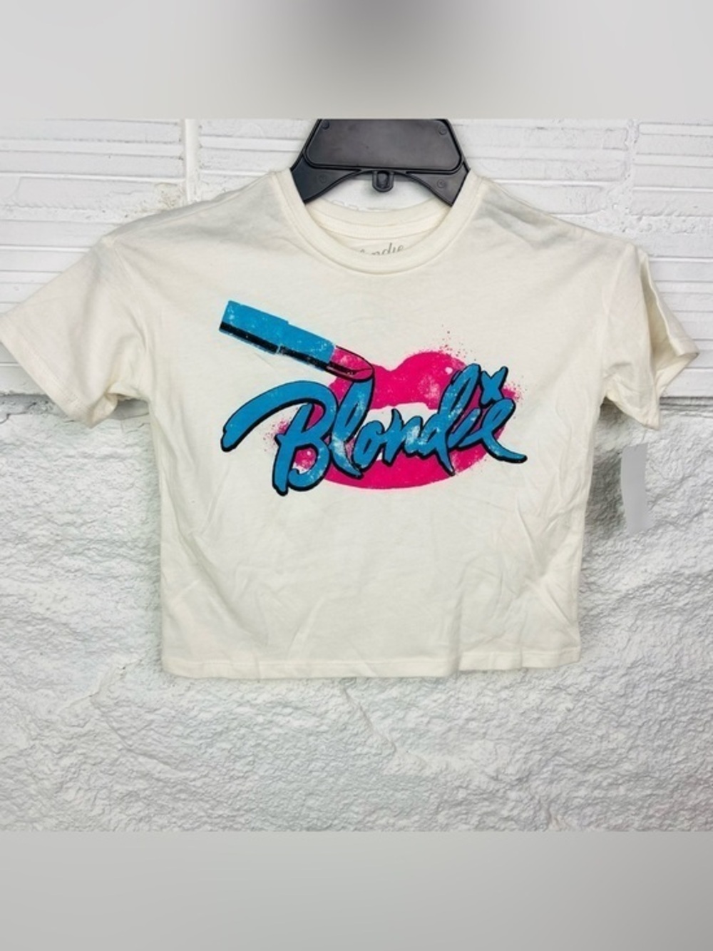 NWT Blondie Lip Graphic cream, pink and blue Crop Tee size 5T